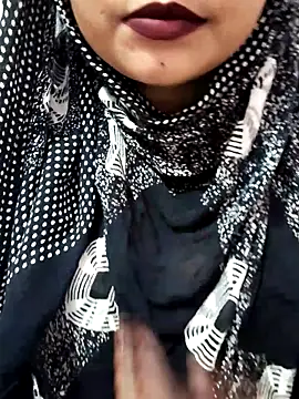 Snapshot of Indian-Nazia chatting on 11-04-25, 04:39 Indian-Nazia online show from 11-04-25, 04:39