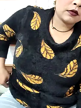 Snapshot of Indian-Nazia chatting on 11-11-25, 08:20 Indian-Nazia online show from 11-11-25, 08:20