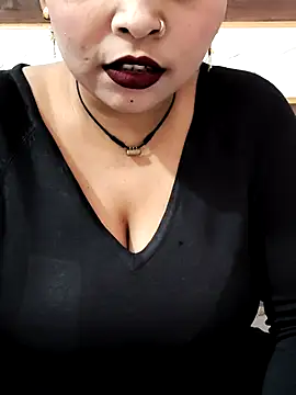 Snapshot of Indian-Nazia chatting on 11-14-25, 06:28 Indian-Nazia online show from 11-14-25, 06:28