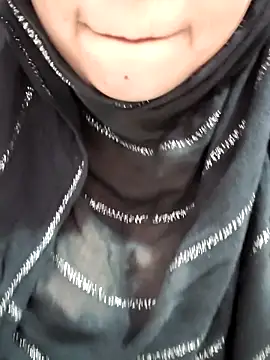 Snapshot of Indian-Nazia chatting on 11-15-25, 07:32 Indian-Nazia online show from 11-15-25, 07:32