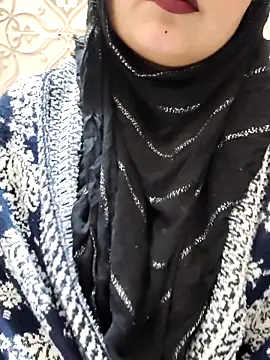 Snapshot of Indian-Nazia chatting on 12-01-25, 07:08 Indian-Nazia online show from 12-01-25, 07:08