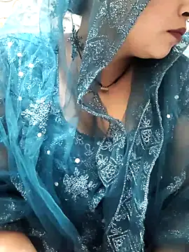 Snapshot of Indian-Nazia chatting on 12-02-25, 06:58 Indian-Nazia online show from 12-02-25, 06:58