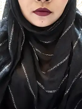 Snapshot of Indian-Nazia chatting on 12-05-25, 07:43 Indian-Nazia online show from 12-05-25, 07:43