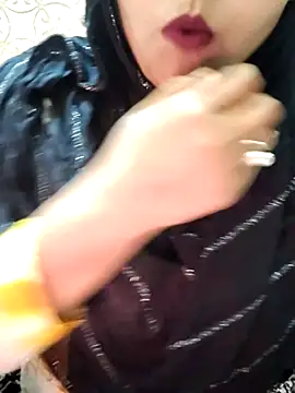 Snapshot of Indian-Nazia chatting on 01-16-26, 07:29 Indian-Nazia online show from 01-16-26, 07:29