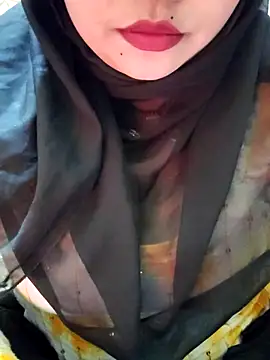 Snapshot of Indian-Nazia chatting on 02-01-26, 05:11 Indian-Nazia online show from 02-01-26, 05:11