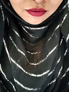 Snapshot of Indian-Nazia chatting on 02-12-26, 06:03 Indian-Nazia online show from 02-12-26, 06:03