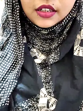 Snapshot of Indian-Nazia chatting on 03-12-26, 07:20 Indian-Nazia online show from 03-12-26, 07:20