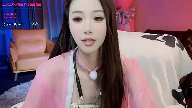 Snapshot of JoooJo_ chatting on 02-19-25, 08:20 JoooJo online show from 02-19-25, 08:20