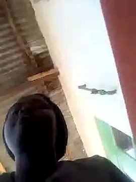 Snapshot of Sweetcecie01 chatting on 01-20-25, 10:29 Sweetcecie01 online show from 01-20-25, 10:29