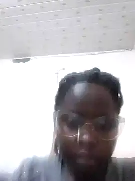 Snapshot of Sweetcecie01 chatting on 02-03-25, 12:36 Sweetcecie01 online show from 02-03-25, 12:36