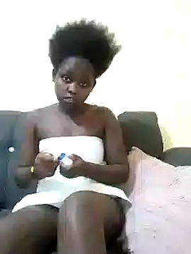 Snapshot of Sweetcecie01 chatting on 03-22-25, 09:53 Sweetcecie01 online show from 03-22-25, 09:53