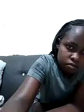 Snapshot of Sweetcecie01 chatting on 09-30-25, 08:47 Sweetcecie01 online show from 09-30-25, 08:47