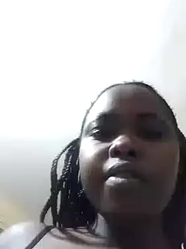 Snapshot of Sweetcecie01 chatting on 10-10-25, 09:14 Sweetcecie01 online show from 10-10-25, 09:14