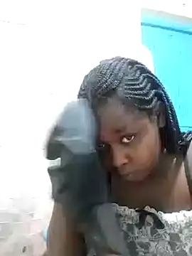 Snapshot of Sweetcecie01 chatting on 10-21-25, 09:37 Sweetcecie01 online show from 10-21-25, 09:37