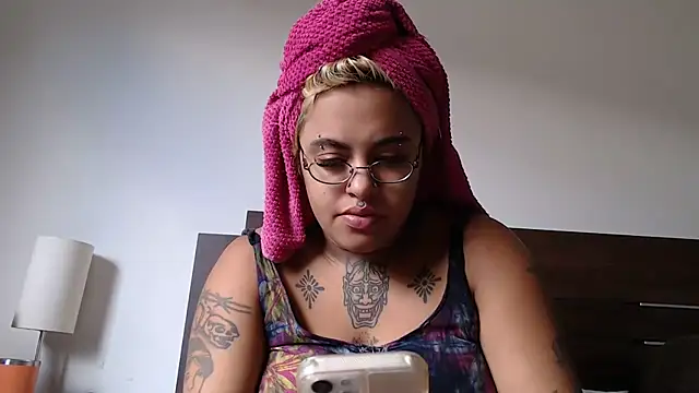 Snapshot of lolafairytail chatting on 03-04-26, 12:55 lolafairytail online show from 03-04-26, 12:55