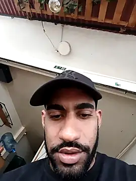 Snapshot of mailo_hot_sexi chatting on 03-11-26, 08:04 mailo hot sexi online show from 03-11-26, 08:04