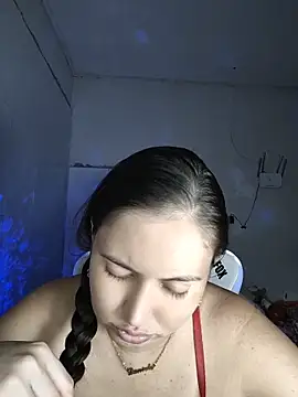 dani123unica online show from 04-15-26, 03:52