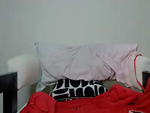 sexxyykittyy online show from 07-01-26, 04:36