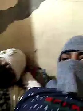 Snapshot of Sexy_misspooja chatting on 01-05-25, 04:16 Sexy misspooja online show from 01-05-25, 04:16