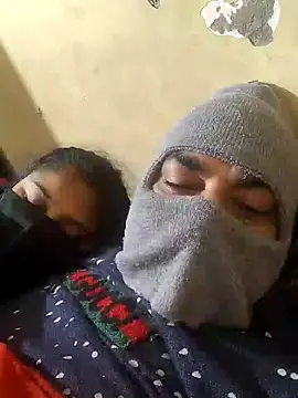 Snapshot of Sexy_misspooja chatting on 01-11-25, 11:35 Sexy misspooja online show from 01-11-25, 11:35