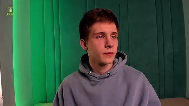 Snapshot of MarkGWalker chatting on 03-08-25, 03:56 MarkGWalker online show from 03-08-25, 03:56