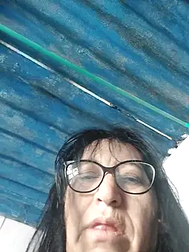 clarita 01 online show from 12-15-25, 01:04