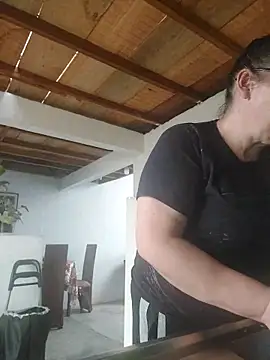 clarita 01 online show from 04-01-26, 02:03