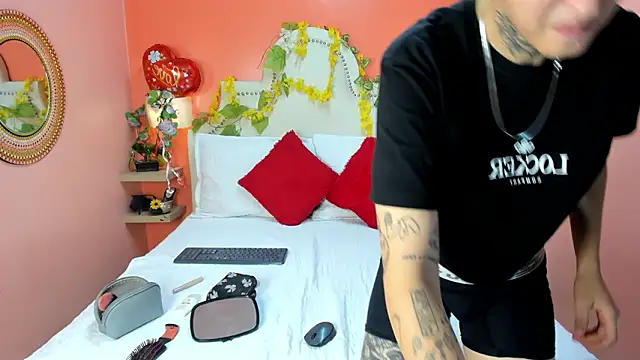 Snapshot of Ethan_lennox chatting on 03-21-26, 09:29 Ethan lennox online show from 03-21-26, 09:29