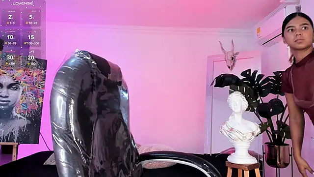 JANYLOVE   online show from 03-10-25, 10:59