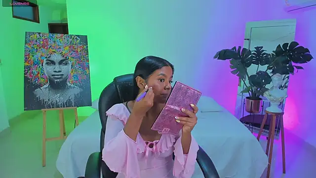 JANYLOVE   online show from 04-15-26, 10:55