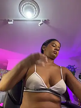Snapshot of JANYLOVE__ chatting on 07-28-26, 10:54 JANYLOVE online show from 07-28-26, 10:54