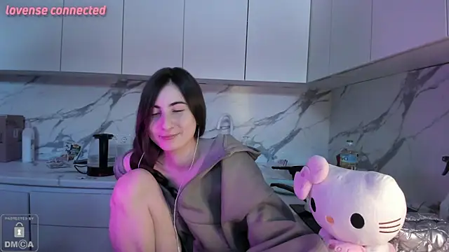 Ayesha Thebestt online show from 01-17-26, 06:51