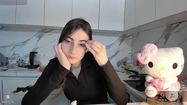 Ayesha Thebestt online show from 02-06-26, 11:13