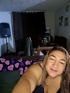 kitty 84 online show from 10-28-25, 10:08