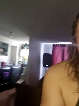 kitty 84 online show from 11-21-25, 04:05