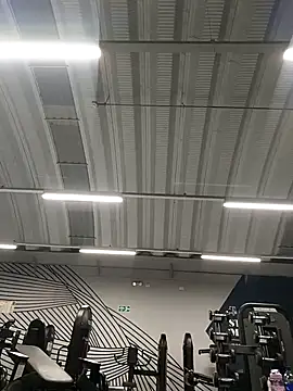 Snapshot of _vaness chatting on 02-12-25, 04:12  vaness online show from 02-12-25, 04:12