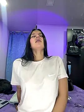 Snapshot of _vaness chatting on 10-03-25, 05:37  vaness online show from 10-03-25, 05:37