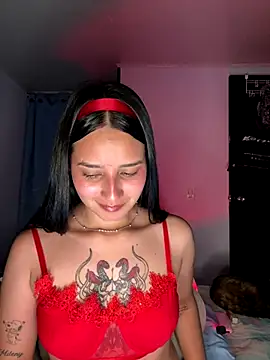 Snapshot of _vaness chatting on 10-08-25, 06:33  vaness online show from 10-08-25, 06:33