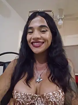 Snapshot of princessmelimejia chatting on 06-30-26, 06:03 princessmelimejia online show from 06-30-26, 06:03