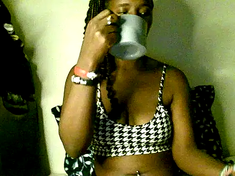 Snapshot of lavishh_linds chatting on 01-04-25, 04:00 lavishh linds online show from 01-04-25, 04:00