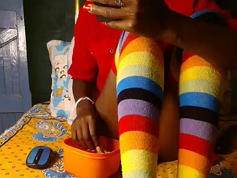 Snapshot of lavishh_linds chatting on 03-01-25, 05:31 lavishh linds online show from 03-01-25, 05:31