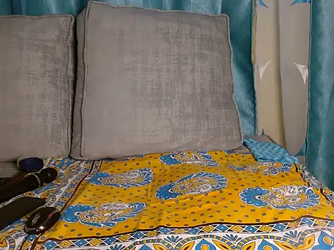 Snapshot of lavishh_linds chatting on 01-10-26, 06:04 lavishh linds online show from 01-10-26, 06:04