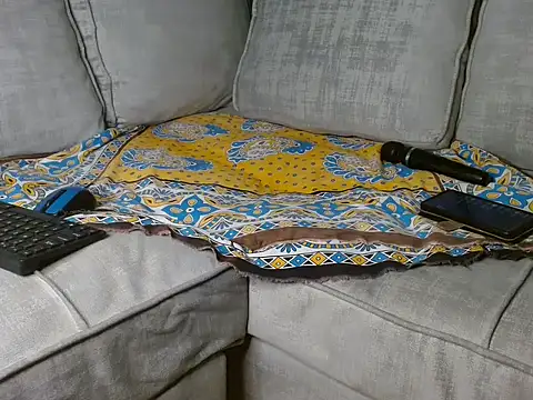 Snapshot of lavishh_linds chatting on 01-17-26, 11:04 lavishh linds online show from 01-17-26, 11:04