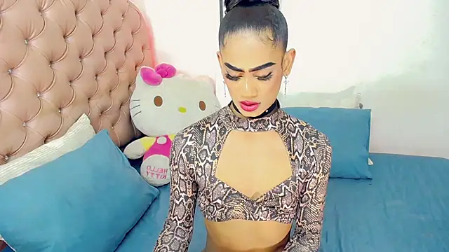 Snapshot of Aslhy_Goddessx chatting on 12-14-24, 08:40 Aslhy Goddessx online show from 12-14-24, 08:40