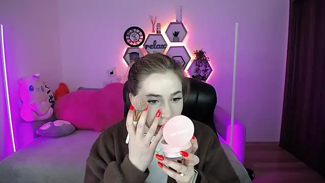 SabrinViolet online show from 04-29-26, 08:07