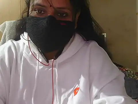 Snapshot of Cute_Ruhi99 chatting on 12-01-25, 06:29 Cute Ruhi99 online show from 12-01-25, 06:29