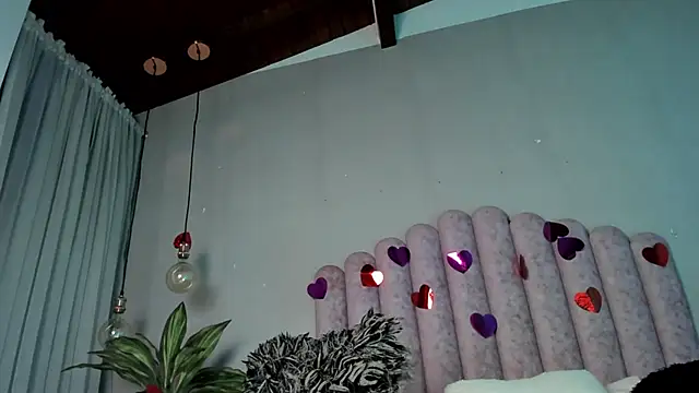 SusanBenett online show from 03-22-25, 12:06