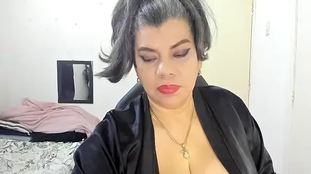 vikyadams online show from 11-24-25, 12:38