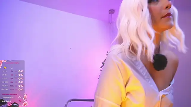 Snapshot of catalina__lovers chatting on 12-18-25, 05:08 catalina lovers online show from 12-18-25, 05:08