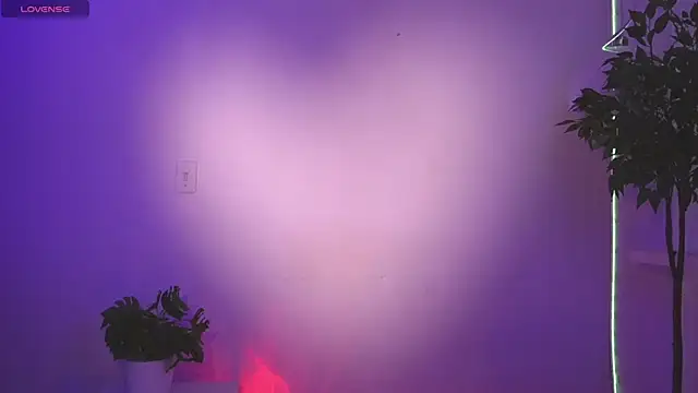 Snapshot of catalina__lovers chatting on 02-13-26, 08:05 catalina lovers online show from 02-13-26, 08:05